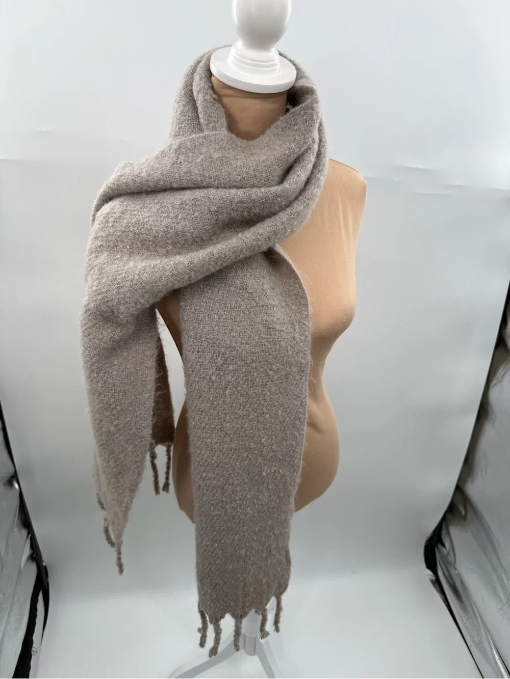 Gap Brushed Fringe Scarf Quail Taupe Beige 72” Soft Fuzzy NWT